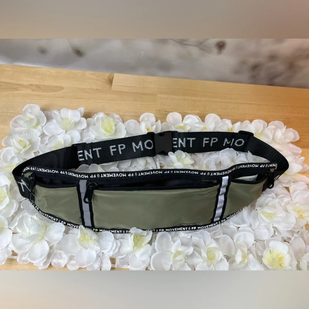Free People NEW 3 Pocket Runner Belt Bag Olive & Black Waist Pack